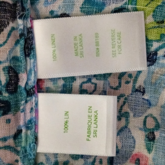 🆕 🌊HTF Lilly Pulitzer🌊 - Sea View Button Down - Picture 12 of 16